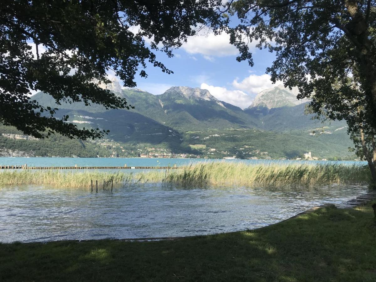 Reflet Bleu Du Lac D'Annecy 3 Etoiles - Face Au Lac, Parking Gratuit, Paddle Board Doussard Extérieur photo