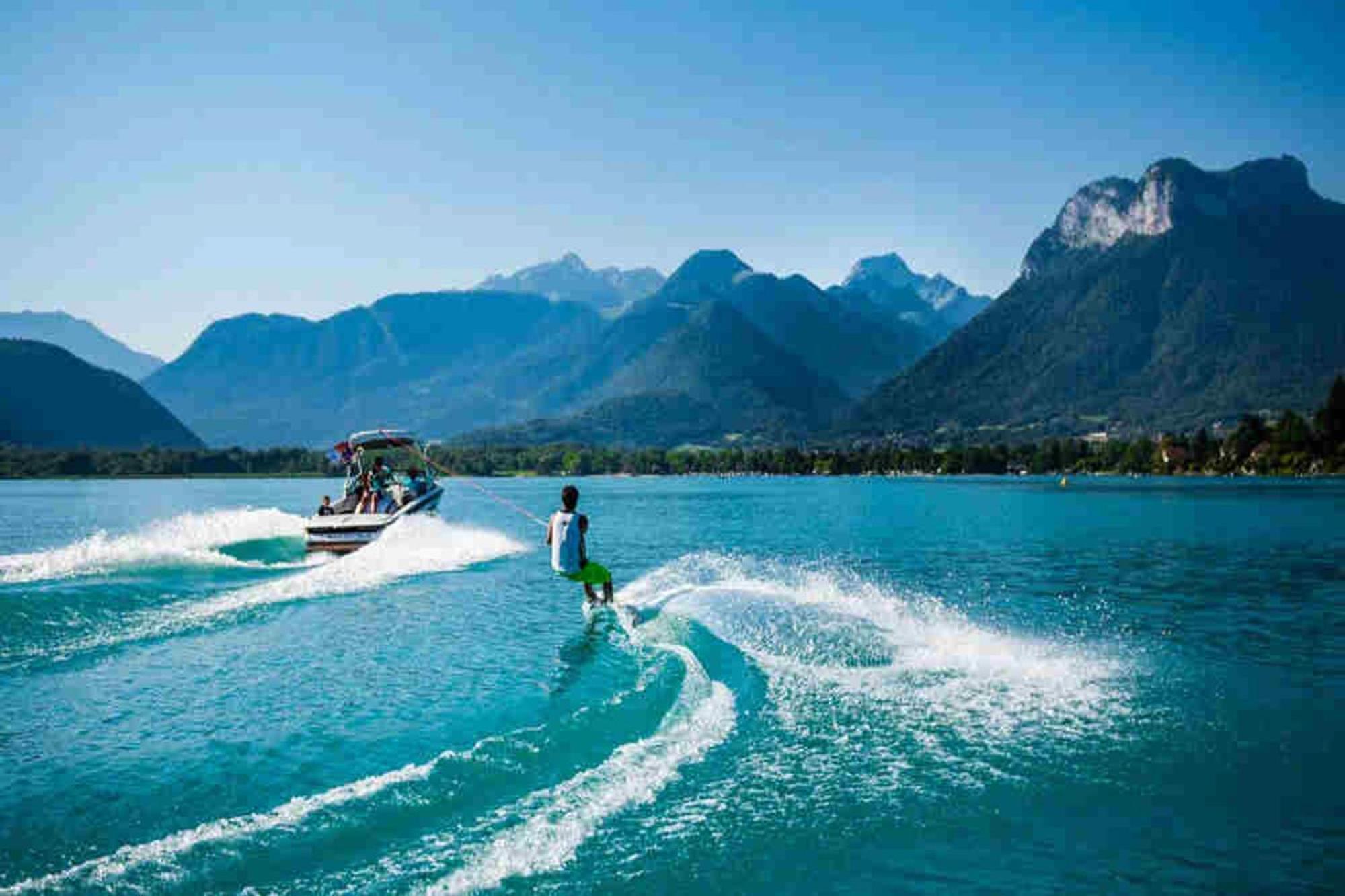 Reflet Bleu Du Lac D'Annecy 3 Etoiles - Face Au Lac, Parking Gratuit, Paddle Board Doussard Extérieur photo